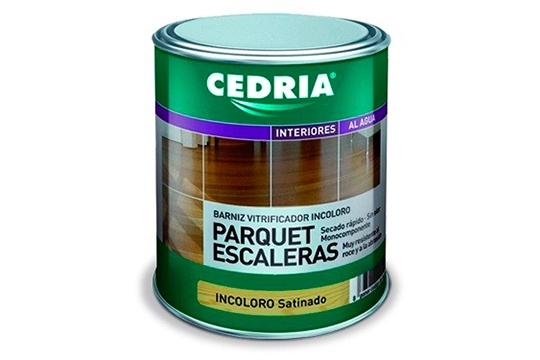 Vernís parquet i escales