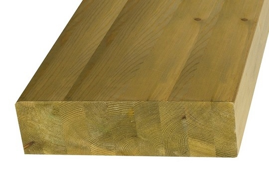 Bigues de fusta laminades a l'autoclau