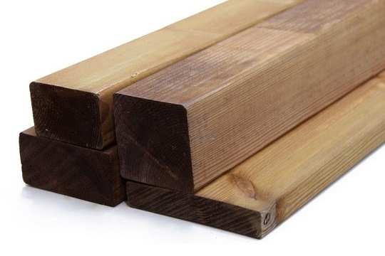 Listones de madera autoclave marrón