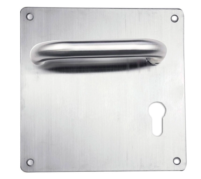 JUEGO MANILLAS PLACA BECUSA BOCALLAVE 70MM JUEGO MANILLAS PLACA BECUSA BOCALLAVE 70MM