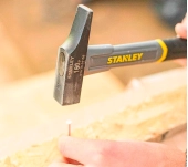 MARTILLO STANLEY CON MANGO DE FIBRA DE VIDRIO MARTILLO STANLEY CON MANGO DE FIBRA DE VIDRIO