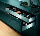 JUEGO FIJACIÓN CAJÓN INTERIOR LEGRABOX ZI7.0MS0 JUEGO FIJACIÓN CAJÓN INTERIOR LEGRABOX ZI7.0MS0
