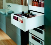 GUARDACUERPO TRANSVERSAL LEGRABOX BLUM ZR7.1080U GUARDACUERPO TRANSVERSAL LEGRABOX BLUM ZR7.1080U
