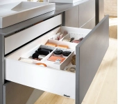 JUEGO PERFILES LEGRABOX M BLUM 770M4002S DCHA+IZQ JUEGO PERFILES LEGRABOX M BLUM 770M4002S DCHA+IZQ