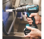 TALADRO ATORNILLADOR MAKITA DHP485RF 2BAT+CARGADOR