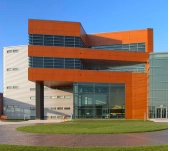 LAMINAT COMPACTE TRESPA® METEON® BLANC PUR LAMINAT COMPACTE TRESPA® METEON® BLANC PUR
